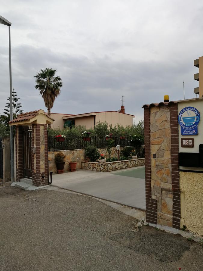 Cuscino & Cappuccino Bed & Breakfast Reggio di Calabria Bagian luar foto