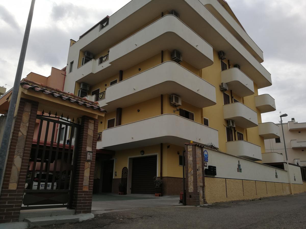 Cuscino & Cappuccino Bed & Breakfast Reggio di Calabria Bagian luar foto